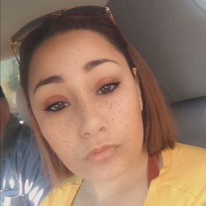 Meet your Posher, Nadine